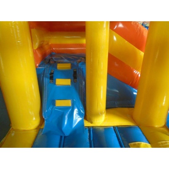 Bounce House Mit Pool